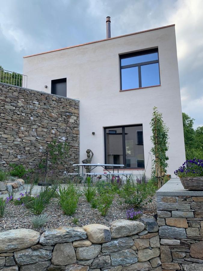 House Of Retreat Strada Vegia De Bren 9 Nr-01223 Daire Breno Dış mekan fotoğraf
