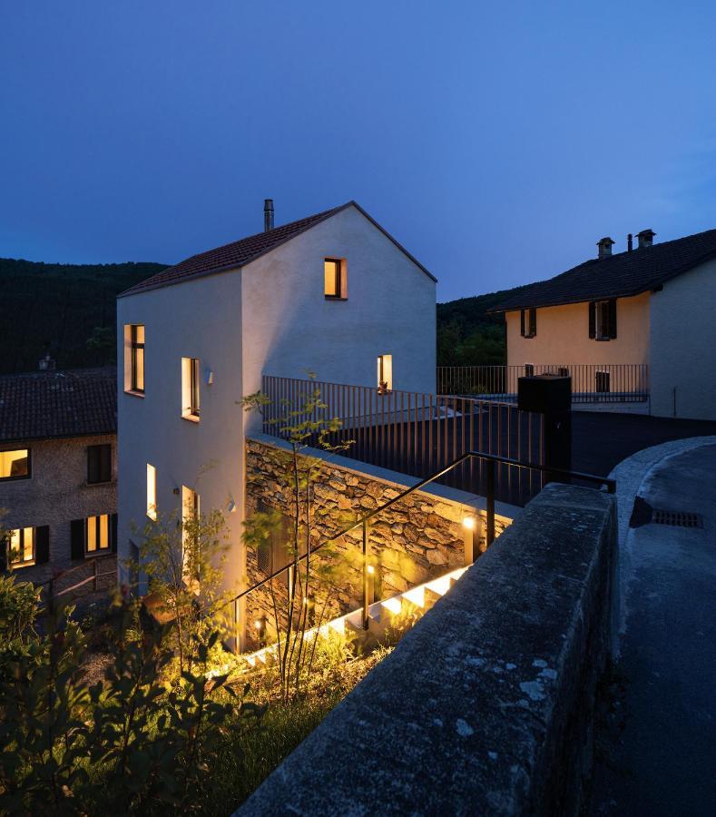 House Of Retreat Strada Vegia De Bren 9 Nr-01223 Daire Breno Dış mekan fotoğraf